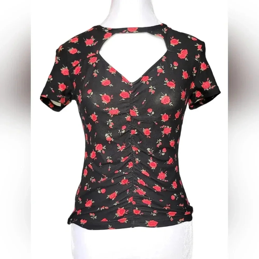 No Boundaries Cut Out V-Neck T-Shirt